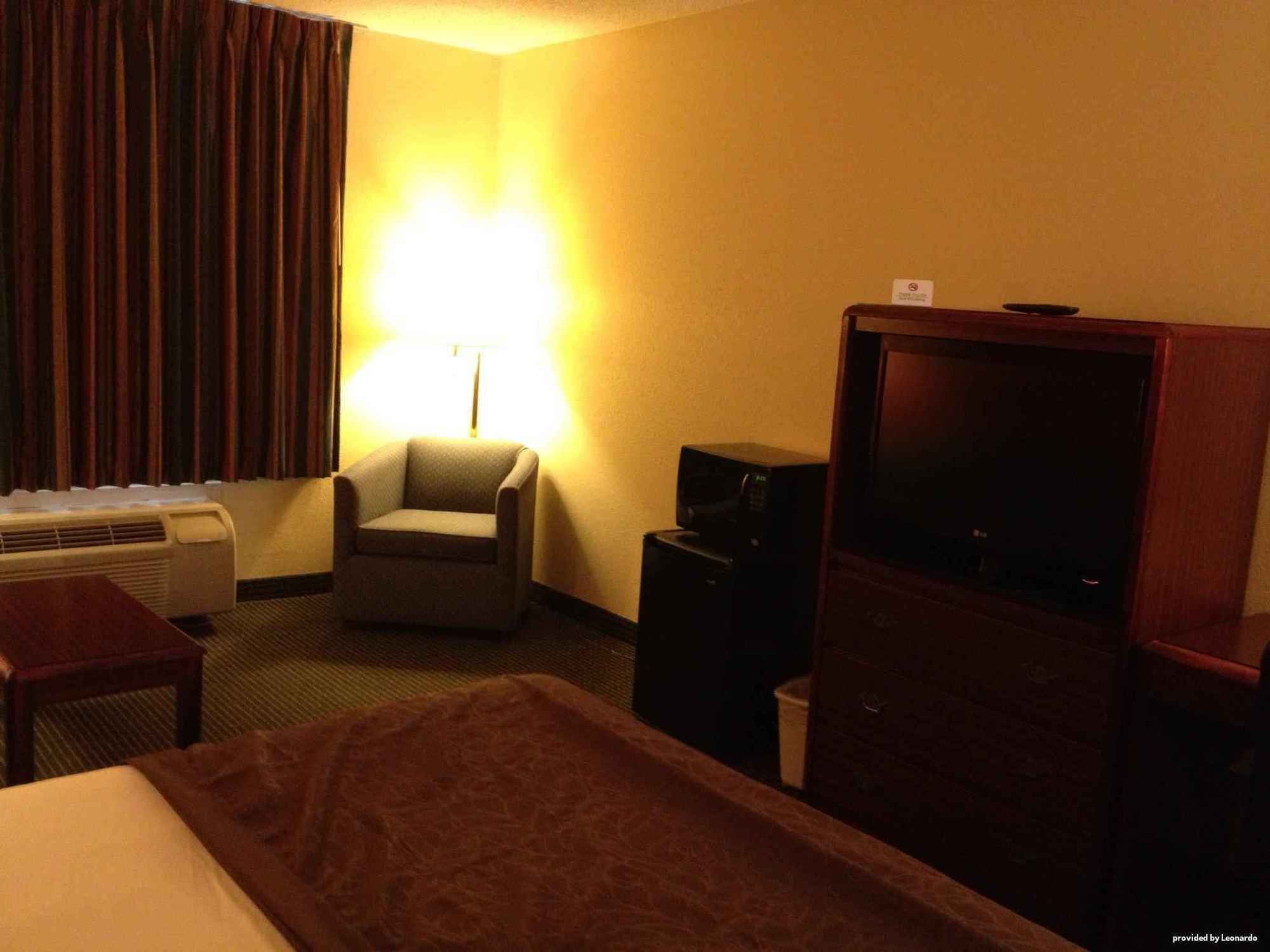 American Inn & Suites Вест-Мемфіс Екстер'єр фото